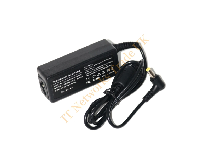 0Y877G Dell 30W 19V 1.58A AC Adapter Includes Power Cable Power Adapter