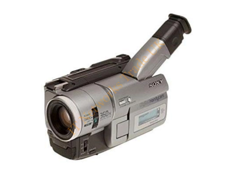 CCD-TRV615 Sony Handycam Vision 8mm Video Hi8 HR Camcorder