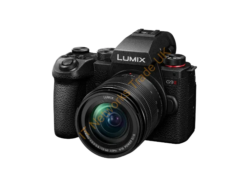 DC-G9M2ME - Panasonic Lumix G9 II + 12-60mm F3.5-5.6 MILC 25.21 MP Live MOS 11552 x 8672 pixels Black