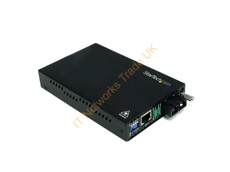 ET90110SC2 - StarTech.com 10/100 Mbps Multi Mode Fiber Media Converter SC 2 km Networking