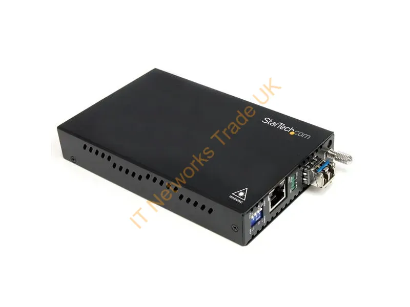 ET91000LC2 - StarTech.com Fiber Media Converter Gigabit 1000Mbps MM Fibre LC 550m Networking