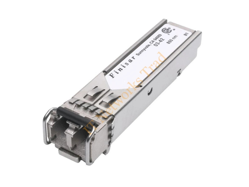 FTLX3811M359 Finisar 10Gbps DWDM 10GBase-X Single-mode Fiber 80km 1530.33nm Duplex LC Connector XFP Transceiver Module