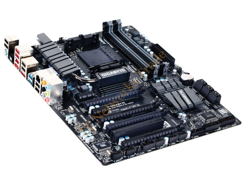 GA-990FXA-UD3 Gigabyte AMD 990FX / AMD SB950 ATX System Board Socket AM3+ Desktop Motherboard