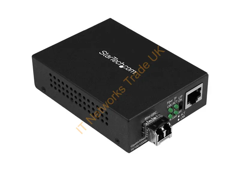 MCM1110MMLC - StarTech.com Gigabit Ethernet Fiber Media Converter Compact 850nm MM LC 550m Networking