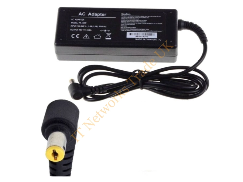 PP39S Dell 30W 19V 1.58A AC Adapter Includes Power Cable Power Adapter