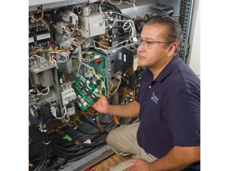 WADVULTRAM-E8-10 - Apc (1) Year Advantage Ultra Service Plan For (1) Eps 8000 1000 Kva Ups 10 Years Installed